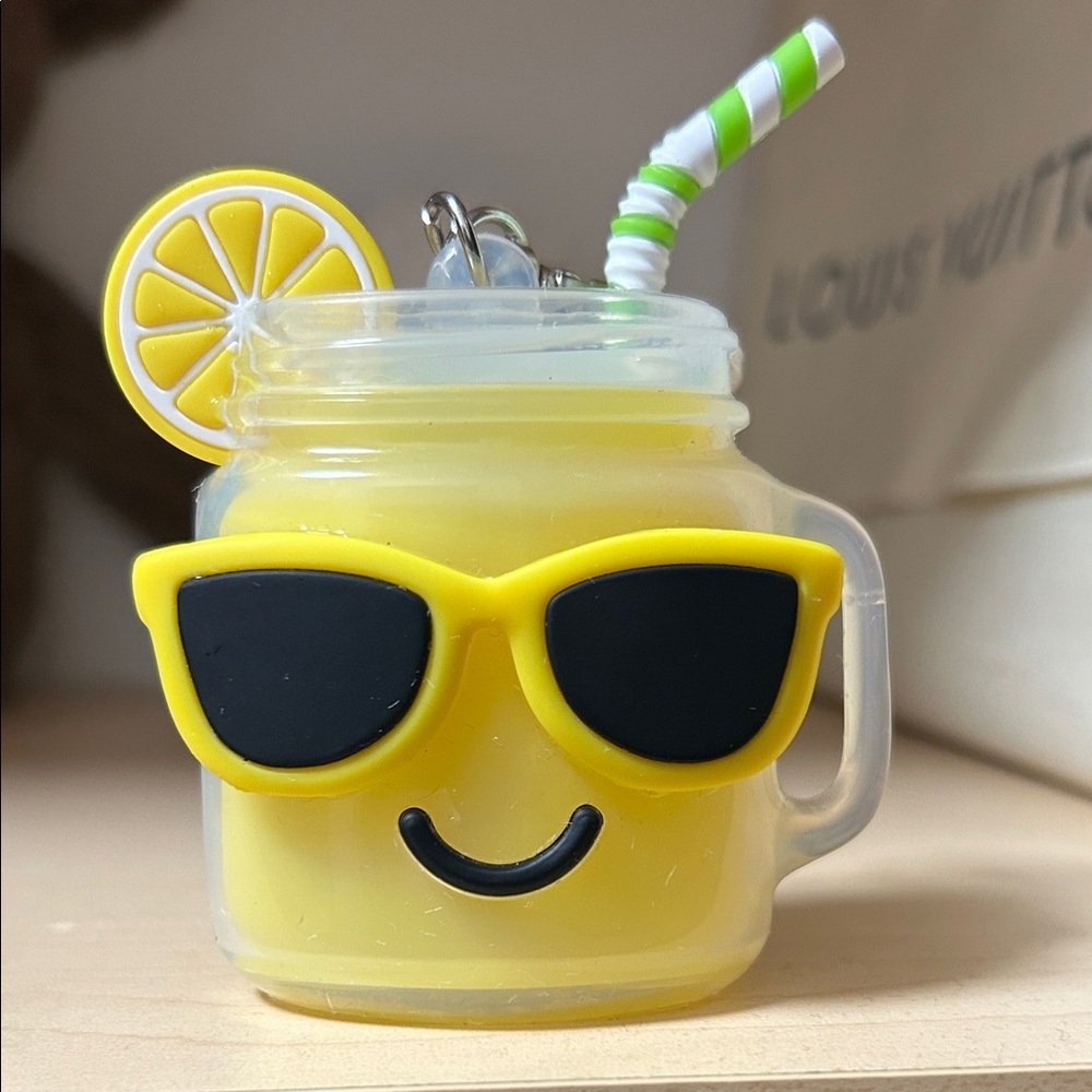 B&BW Yellow Lemonade Drink Cup Pocketbac Hand Sanitzer Holder